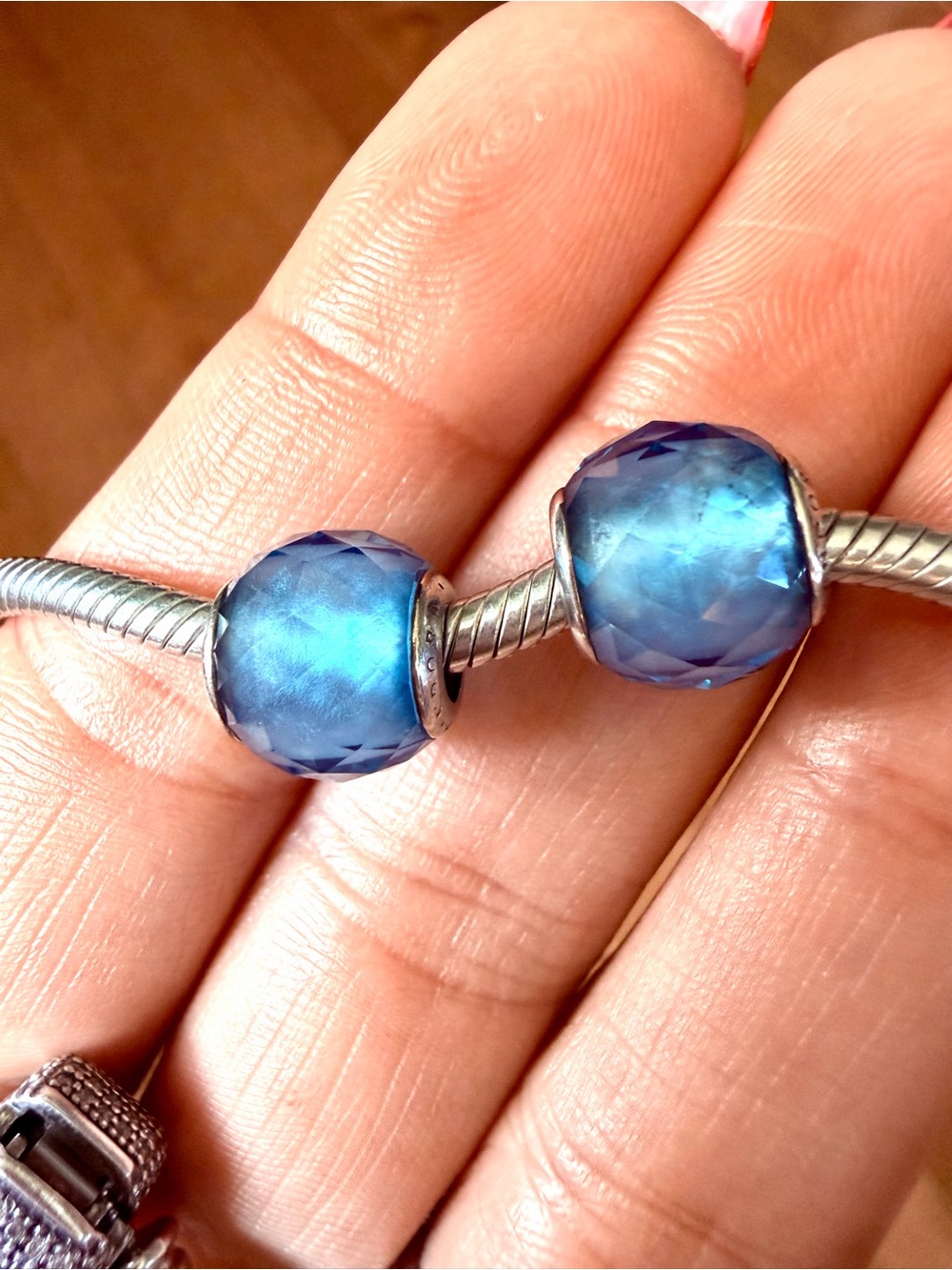 Pandora ❗️Set of 2❗️Ice Blue Faceted Beauty Glass Charm Set